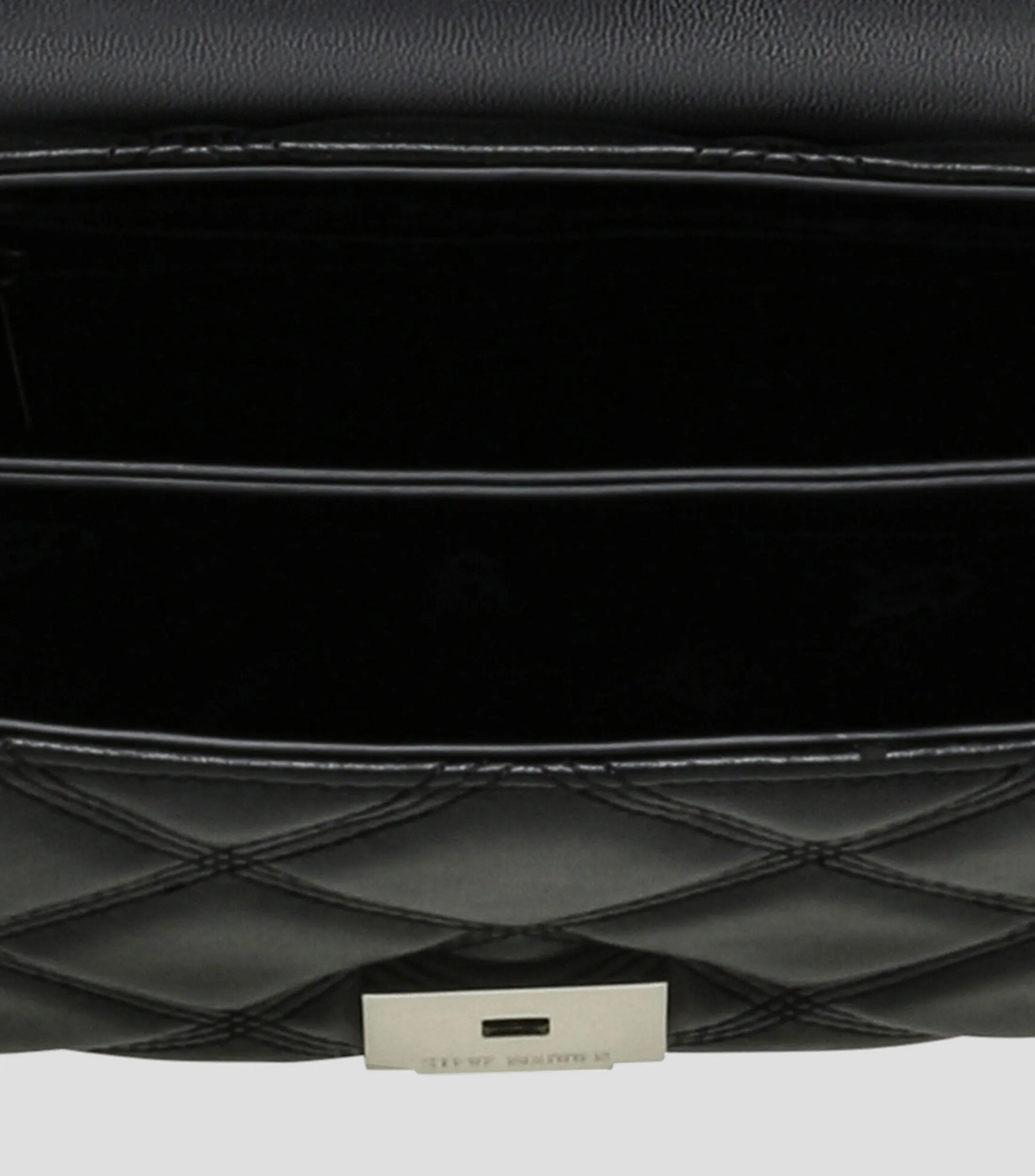 Steve Madden Bolso Shoulder Negro Bvolturi Capitonado Mujer