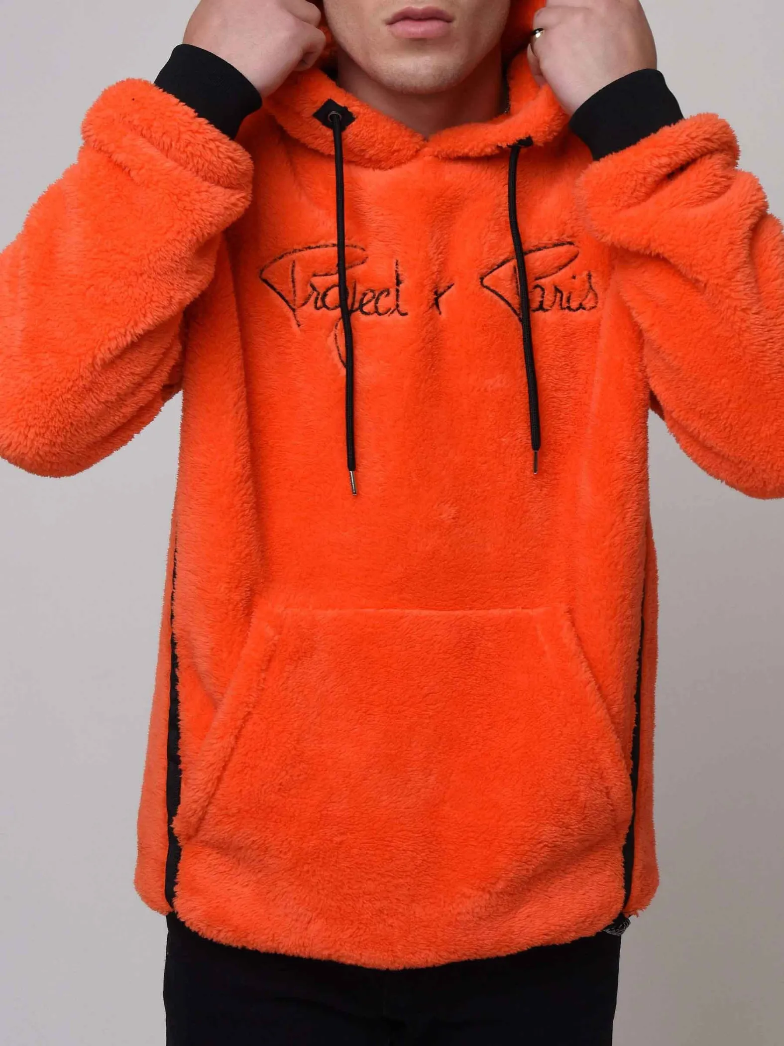 Sudadera con capucha de imitación de piel de oveja