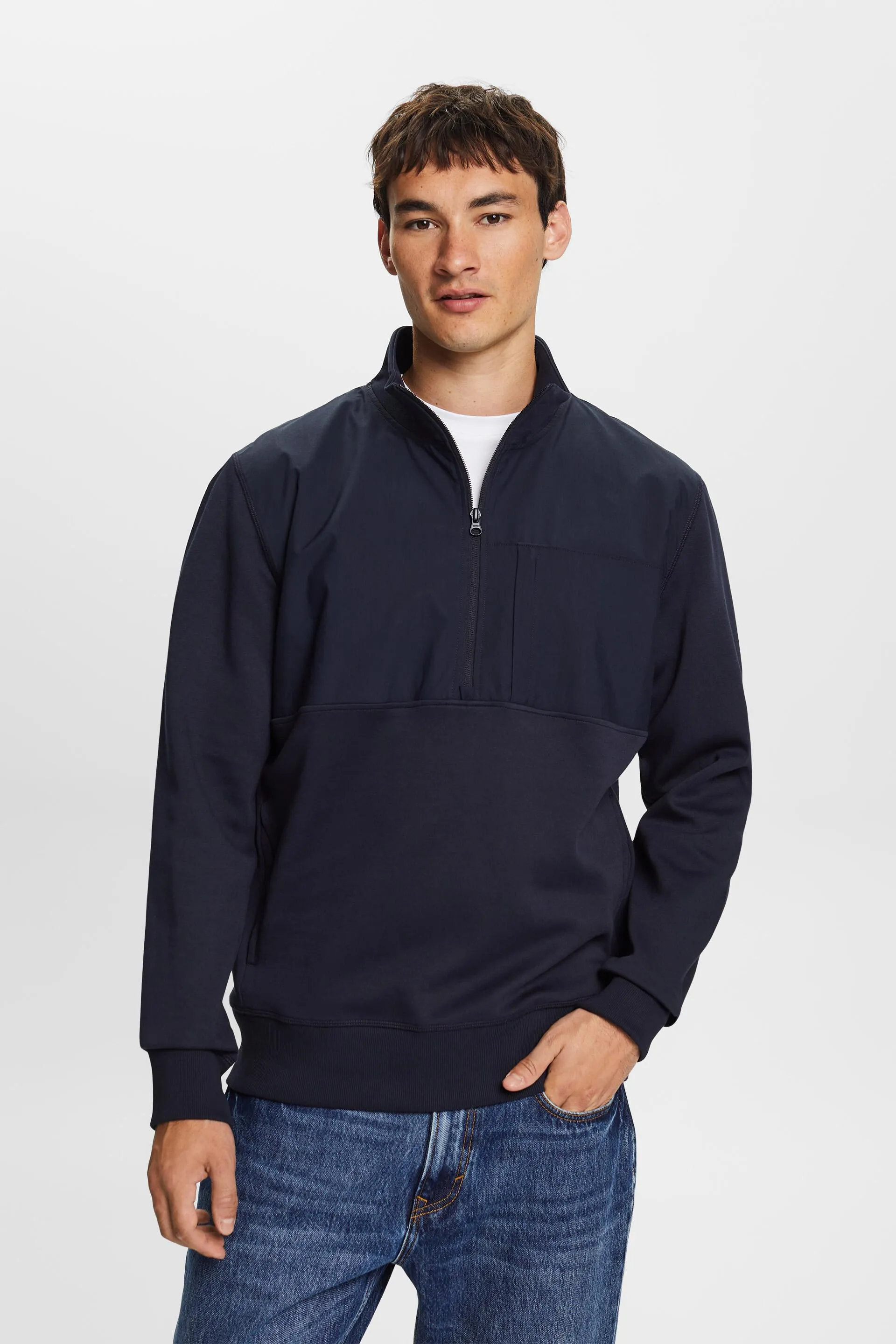 Sudadera de diferentes tejidos con media cremallera
