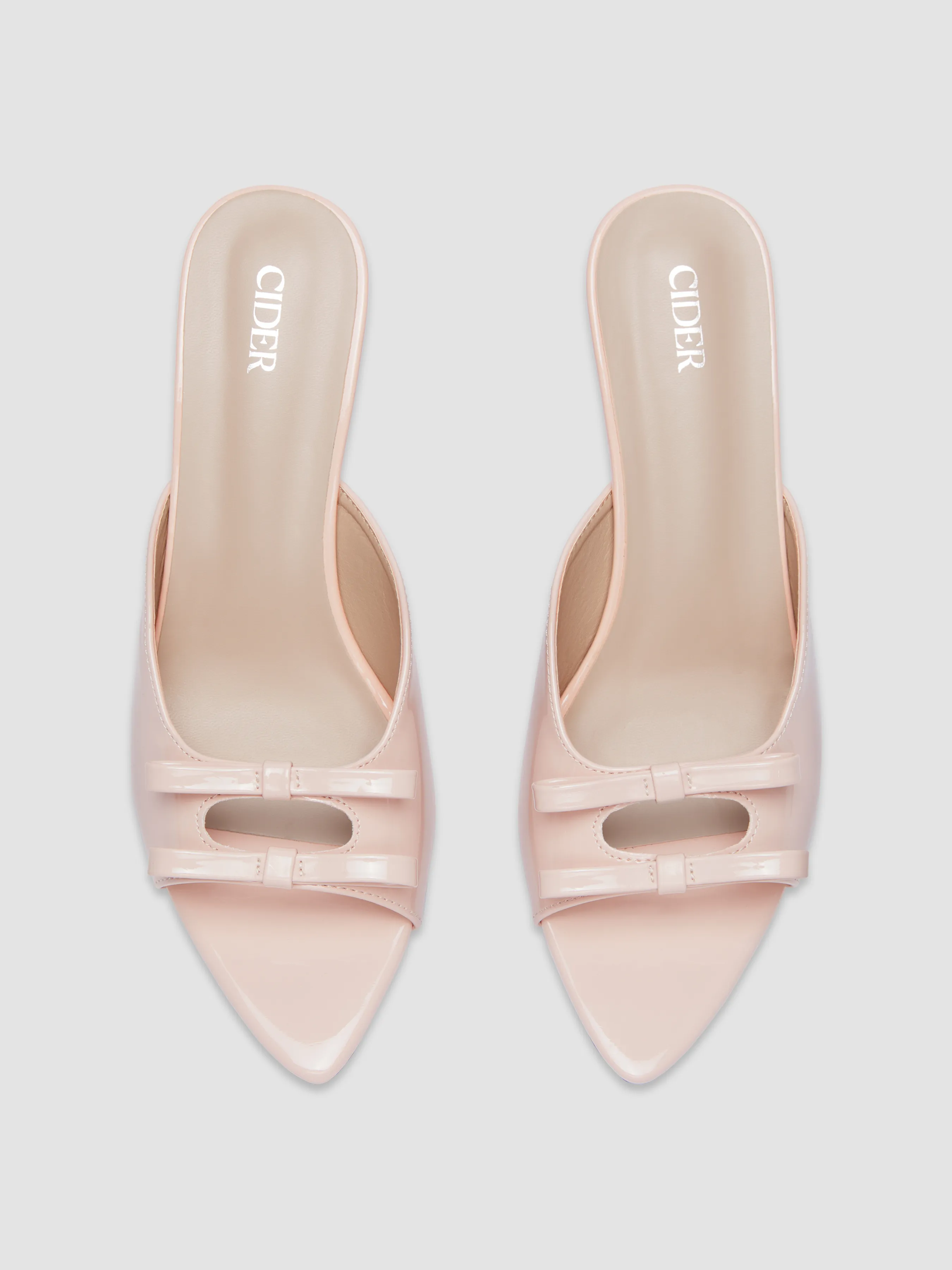 Tacones con doble lazo