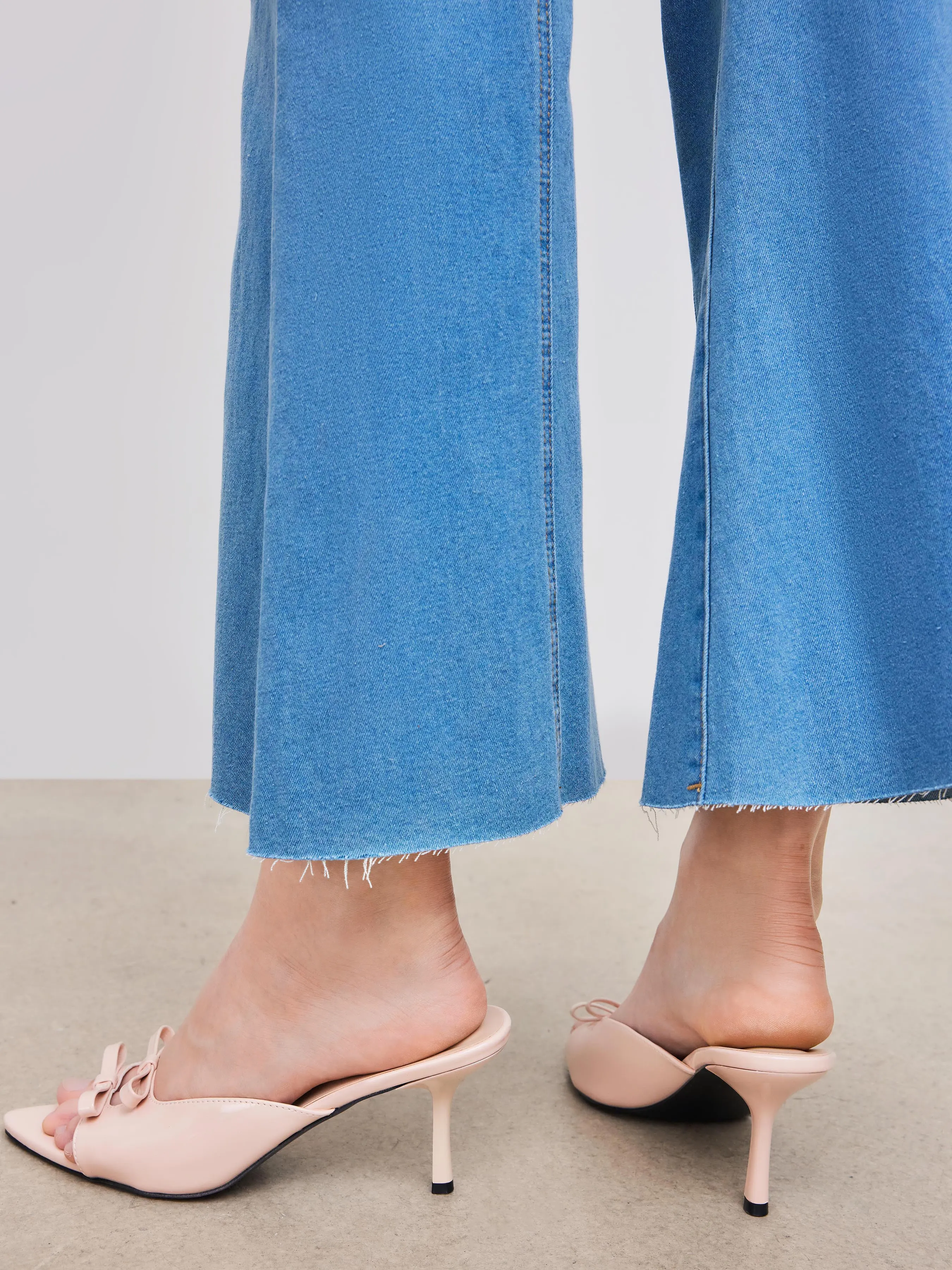 Tacones con doble lazo