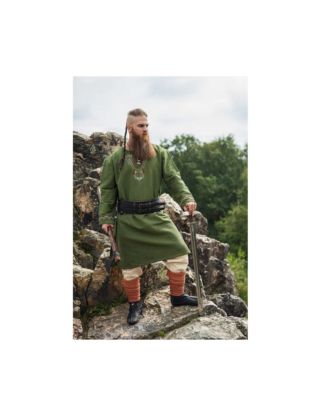 Túnica vikinga Freki con bordados a mano, color verde