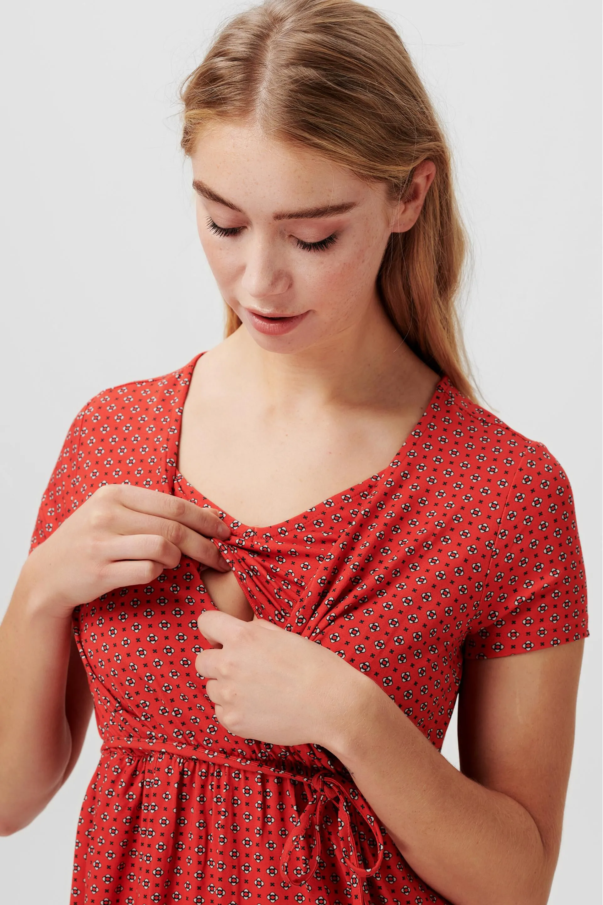 Vestido de tejido jersey con estampado allover
