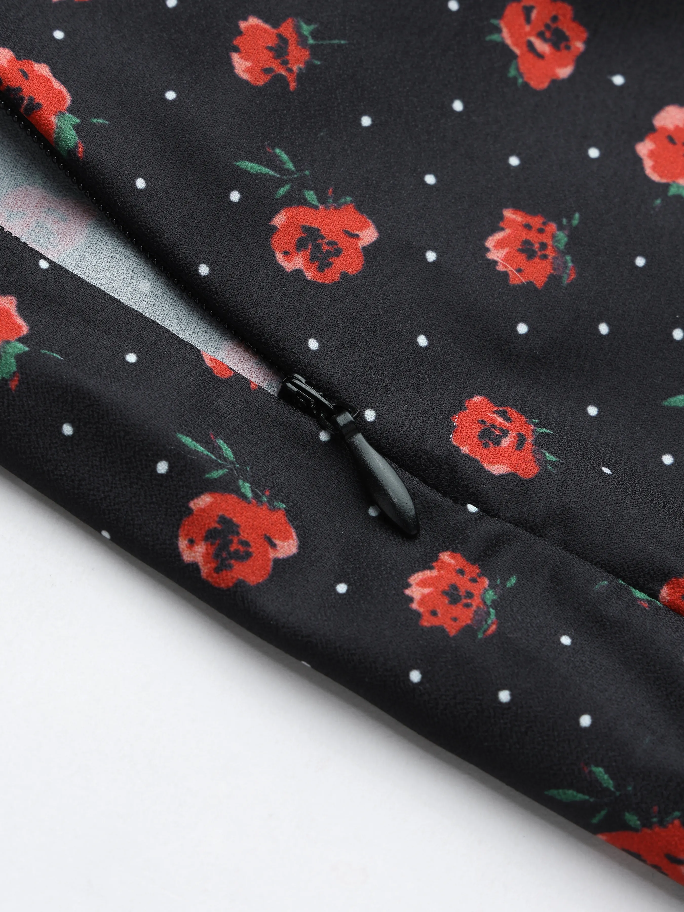  Vestido Midi de Manga Corta Anudada con Estampado Floral y Escote Cuadrado