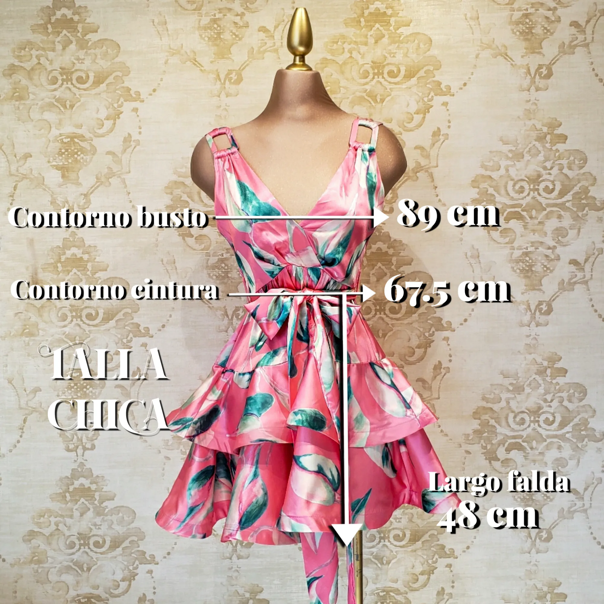 Vestido Rosa Corto con Estampado Flores