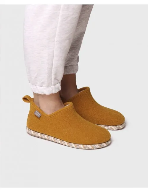 ZAPATILLAS DE CASA TONI PONS DUNAFP MOSTAZA