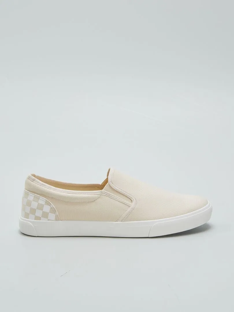 ZAPATILLAS DEPORTIVAS TIPO 'SLIPON'  BEIGE