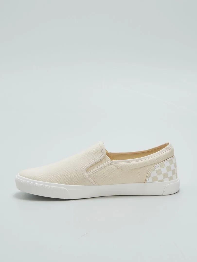 ZAPATILLAS DEPORTIVAS TIPO 'SLIPON'  BEIGE