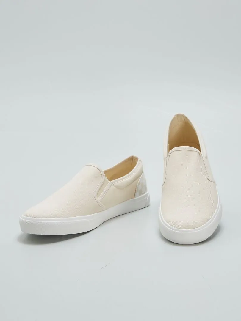 ZAPATILLAS DEPORTIVAS TIPO 'SLIPON'  BEIGE