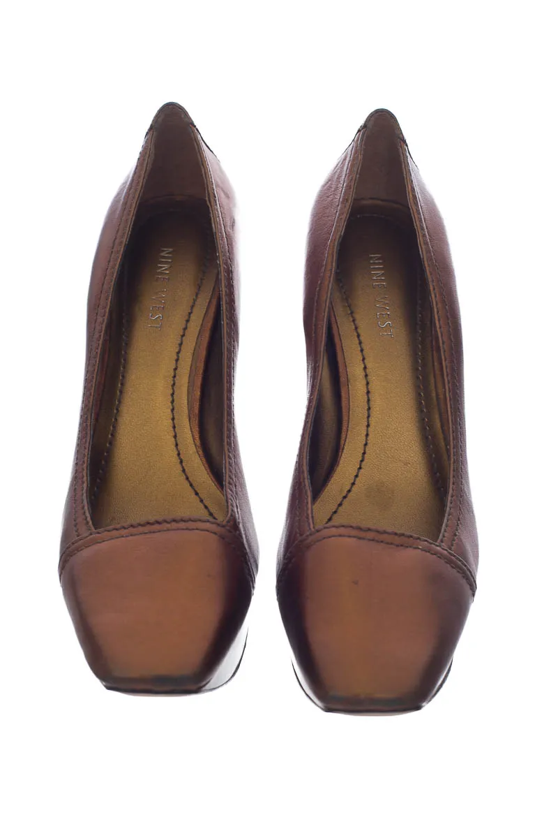 ZAPATOS COLOR DORADO  NINE WEST