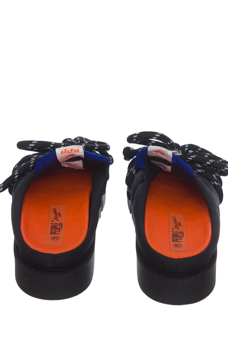 ZAPATOS COLOR NEGRO  PEOPLE X AGUDELO 888